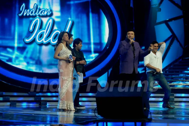 Akshay Kumar, Anu Malik at Music launch Of OMG Oh My God! On Indian Idol