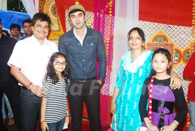 Asit Modi and family with Ranbir Kapoor on location of Taarak Mehta Ka Ooltah Chashmah
