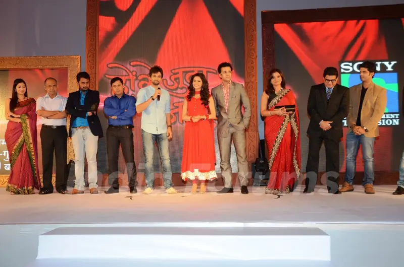 Starcast of Hongey Judaa Na Hum
