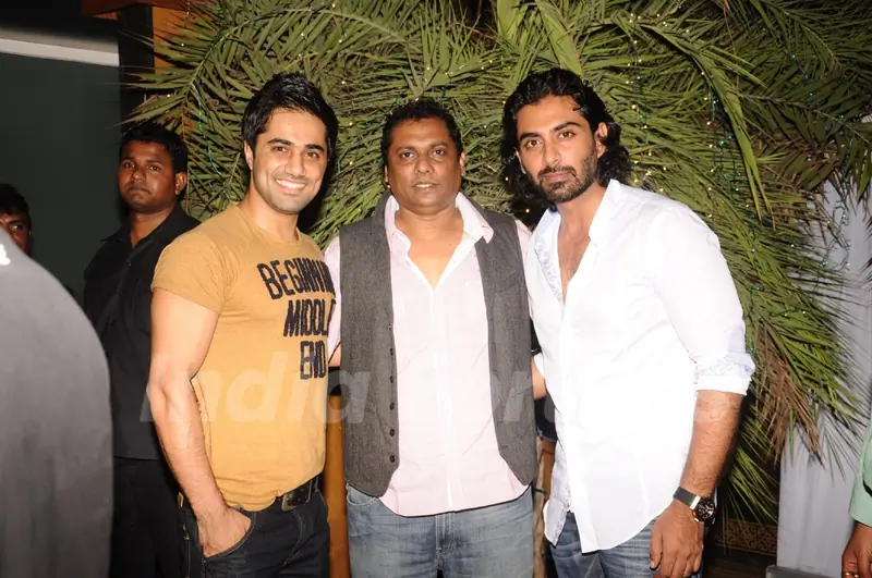 200 episodes completion of show Afsar Bitiya