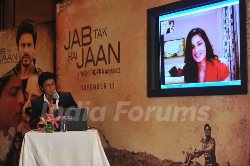Shah Rukh Khan in video conferencing with Katrina Kaif launches song of film Jab Tak Hai Jaan