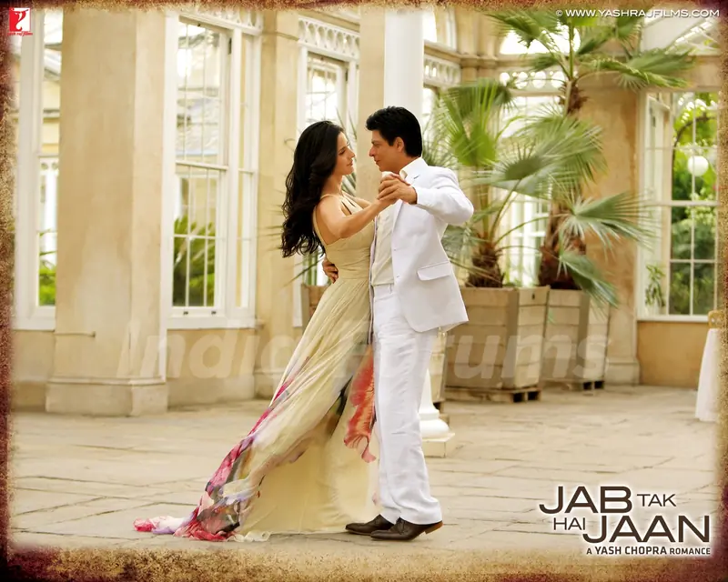 Shah Rukh Khan and Katrina Kaif in Jab Tak Hai Jaan