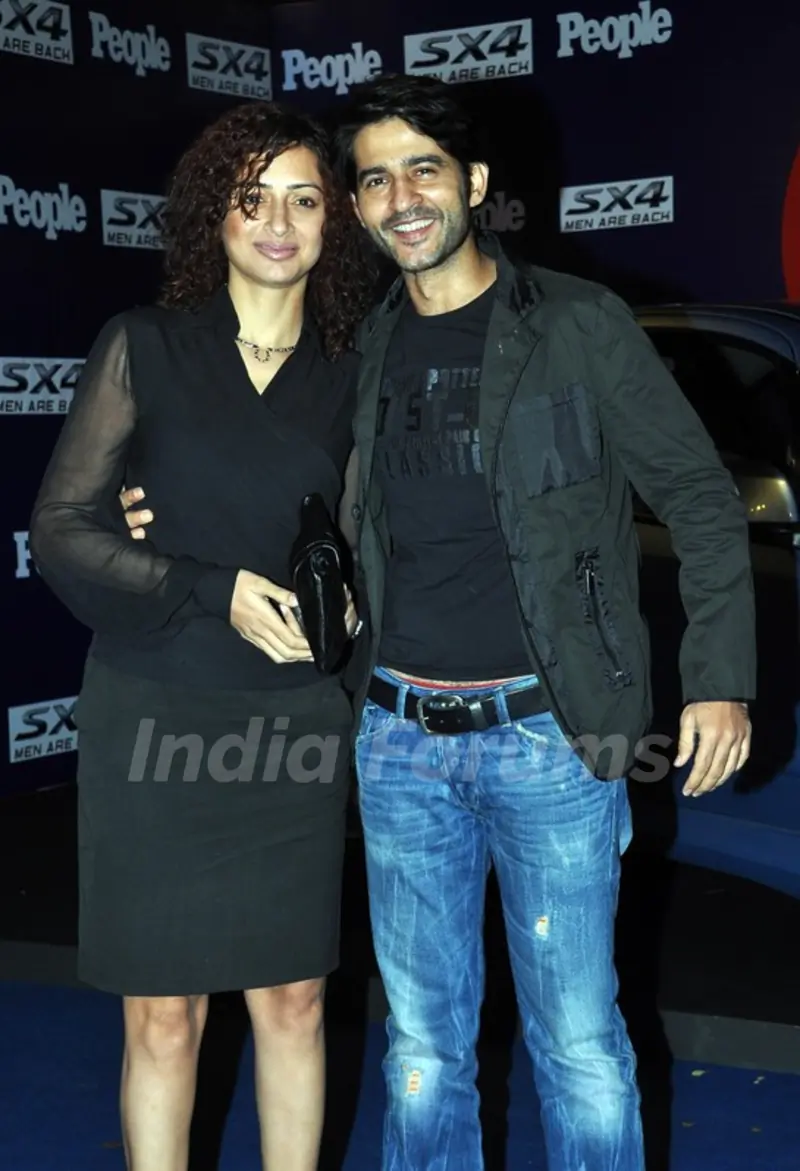 Hiten Tejwani with wife Gauri Pradhan Tejwani at People magazine's party