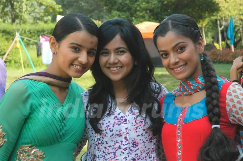 Mahima Makwana & Roopal Tyagi