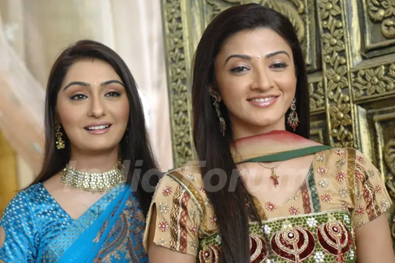 Suhasi Dhami & Namrata Thapa