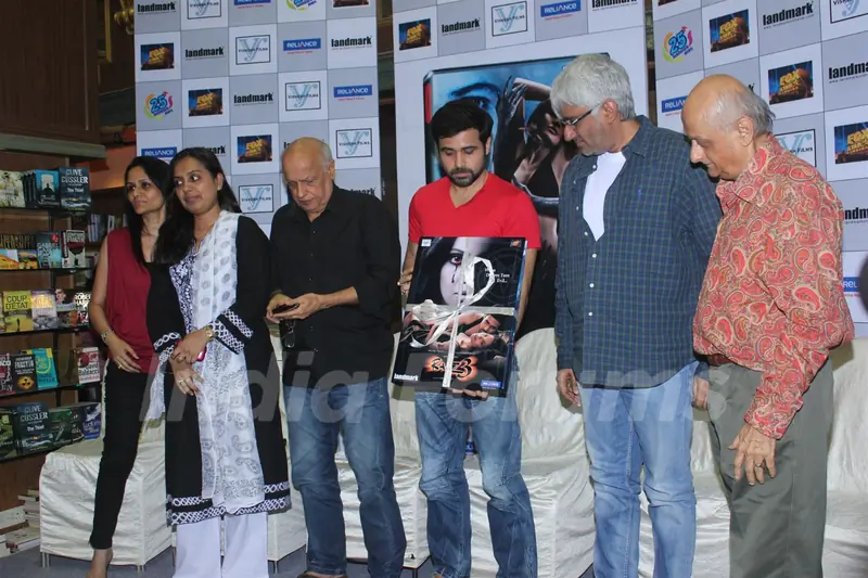 Mahesh Bhatt, Emraan Hashmi, Vikram Bhatt and Mukesh Bhatt at Film Raaz 3 DVD Launch