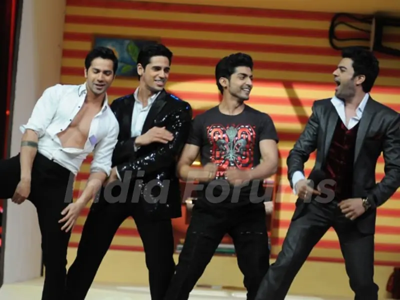 Varun Dhawan, Siddharth Malhotra, Gurmeet Choudhary and Manish Paul