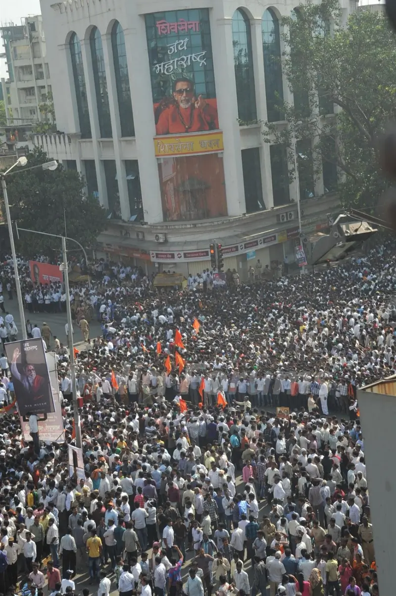 Funeral of Shiv Sena Supreme Balasaheb Thackeray at Shivaji Park in Mumbai.