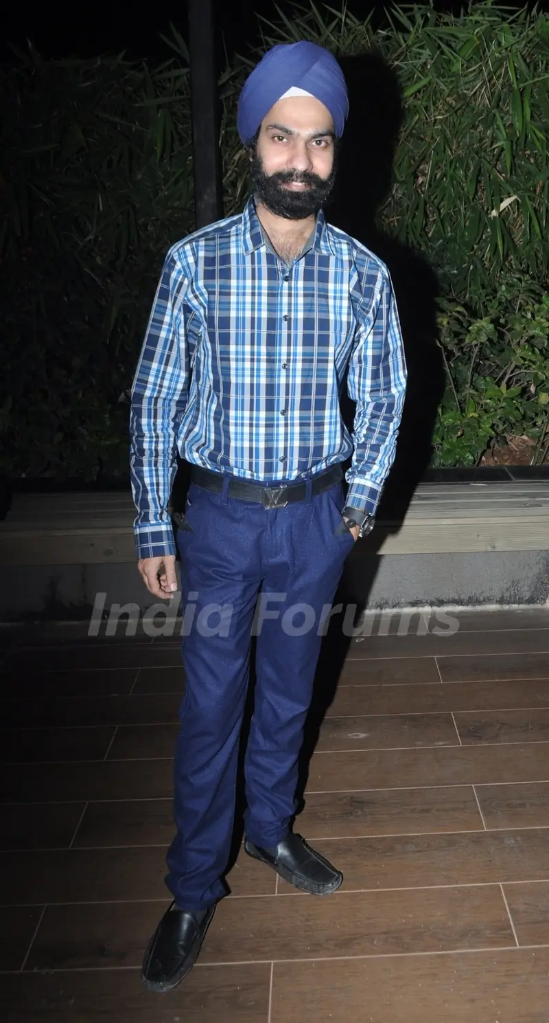 Sandip Soparrkar throws a Surprise Birthday Bash for Jesse Randhawa