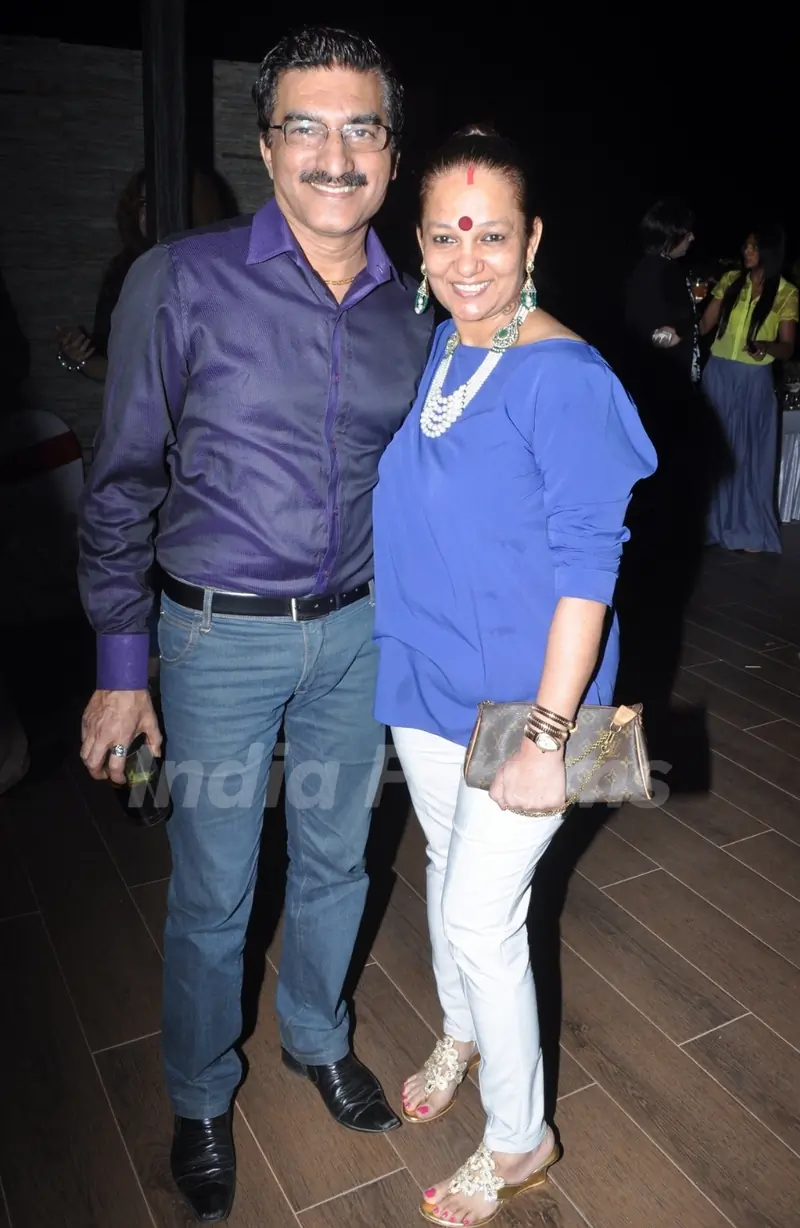 Sandip Soparrkar throws a Surprise Birthday Bash for Jesse Randhawa