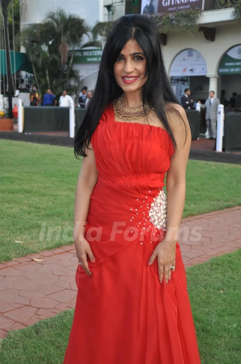 Gitanjali fashion show at Mahalaxmi Race Course in Mumbai