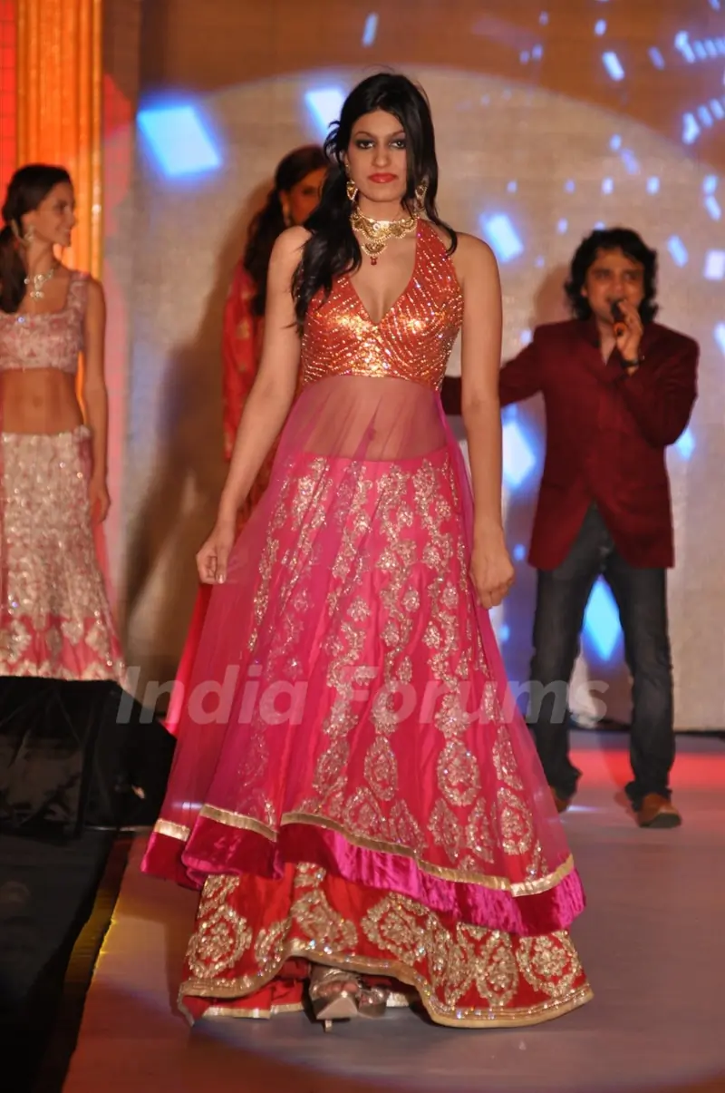 Gitanjali fashion show at Mahalaxmi Race Course in Mumbai