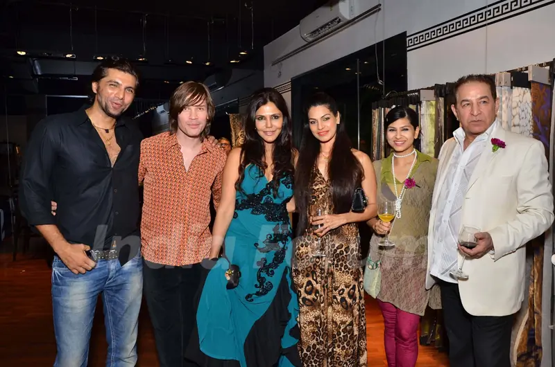Nisha Jamwal with Dalip Tahil at Splendour collection launch hosted by Nisha Jamwal
