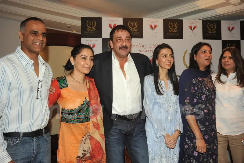 Sanjay Dutt, Manyata Dutt, Namrata Dutt and Priya Dutt attended the Nargis Dutt Memorial Trust