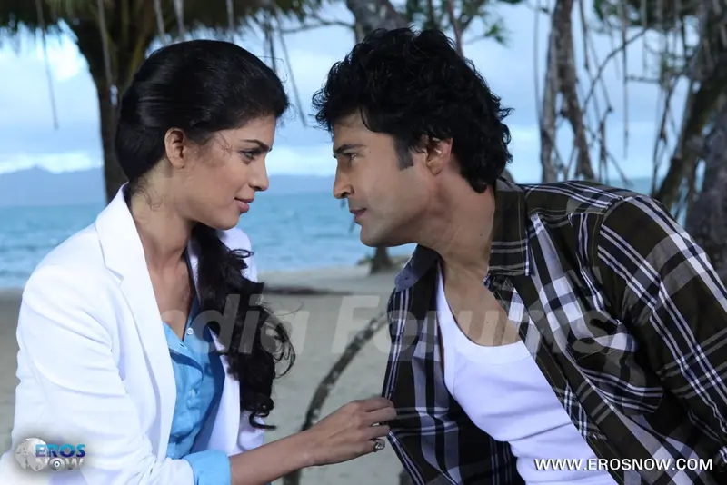 A still of Tena Desae with Rajeev Khandelwal from the movie Table No. 21