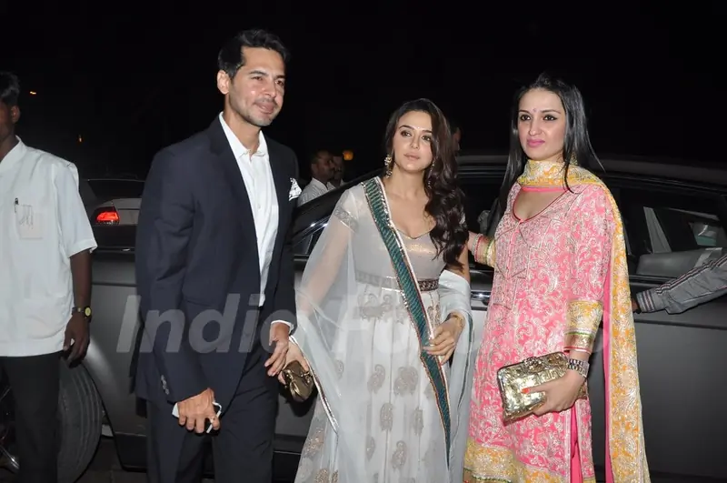 Shahrukh, Salman at Abhinav & Ashima Shukla wedding reception