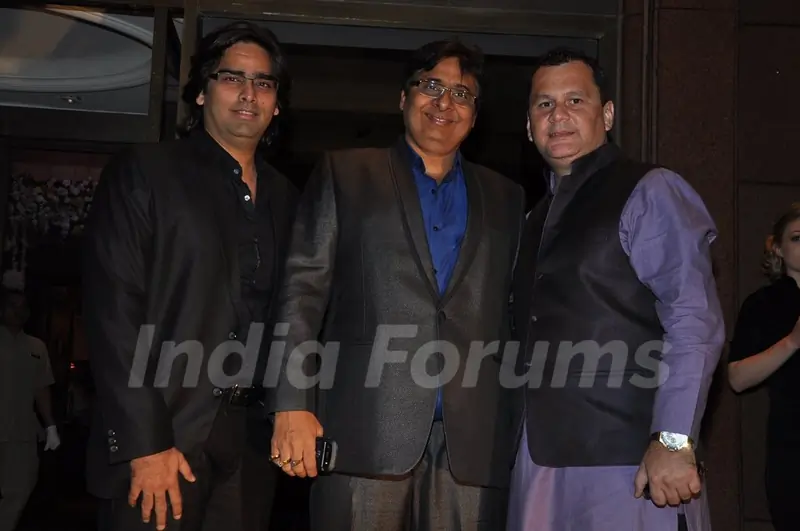Shahrukh, Salman at Abhinav & Ashima Shukla wedding reception