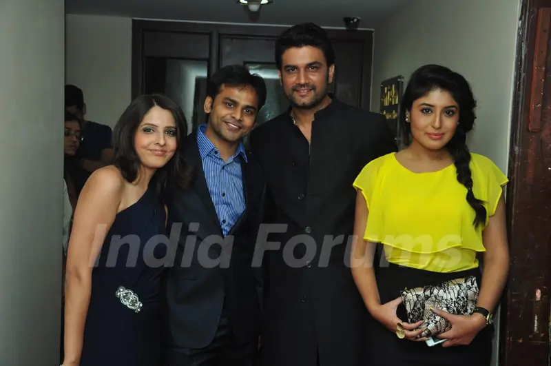 Dolly, Vijay, Sharad Kelkar & Kritika Kamra at the celebration of India Forums 9th Anniversary