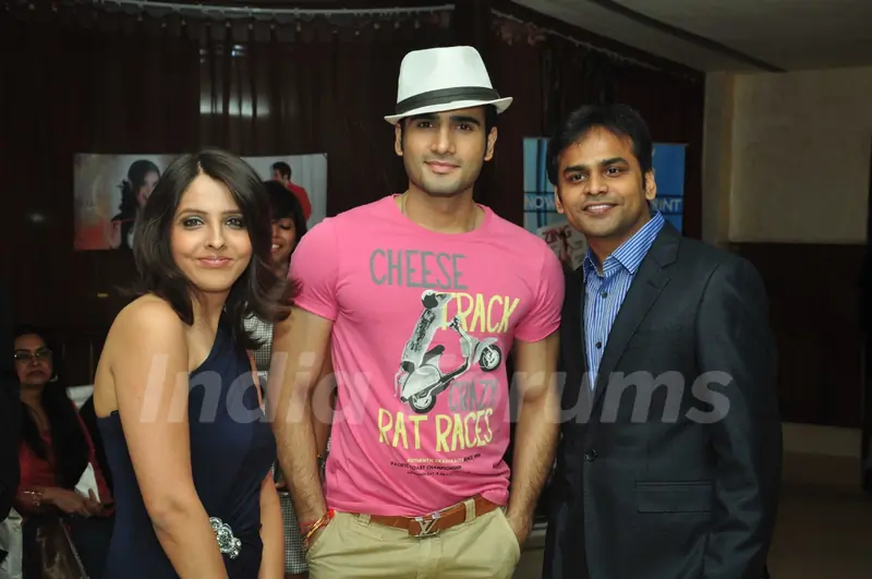Karan Tacker, Dolly & Vijay Bhatter at the celebration of India Forums 9th Anniversary