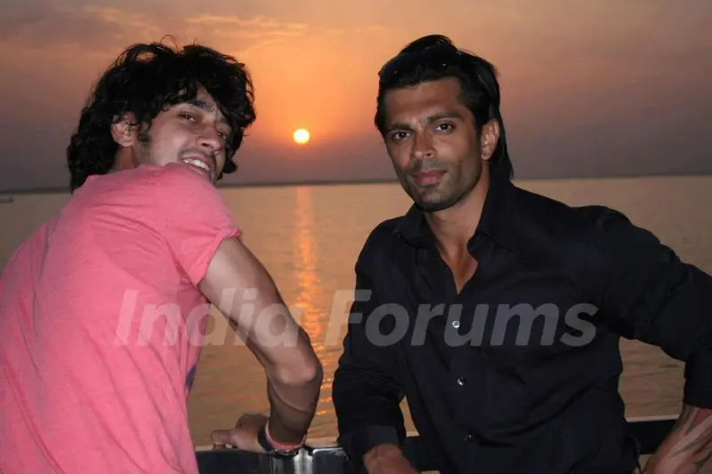 Karan Singh Grover & Rishabh
