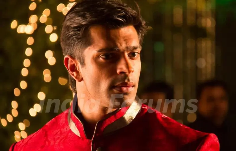 Karan Singh Grover in Qubool hai