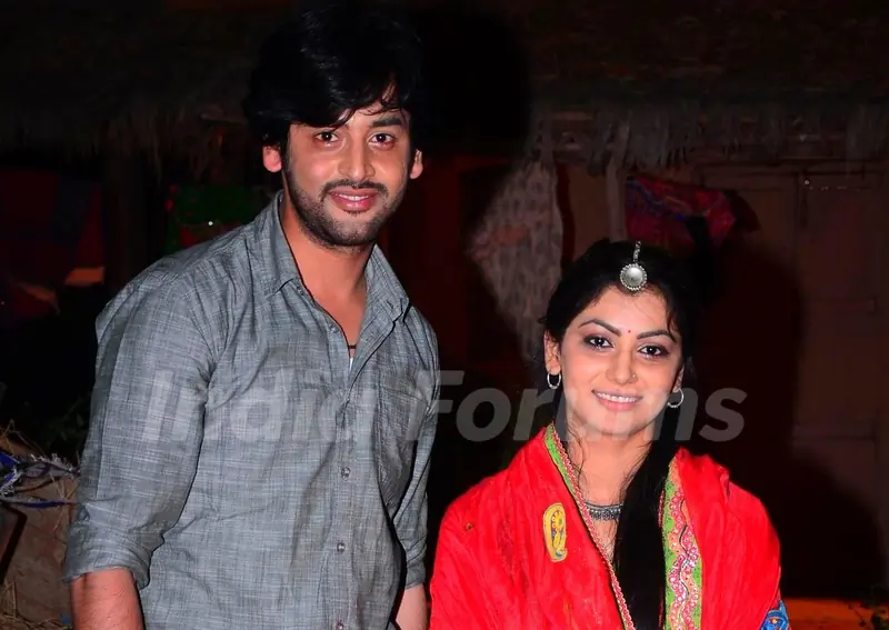 Shashank Vyas and Sriti Jha as Jagya and Ganga in Balika Vadhu