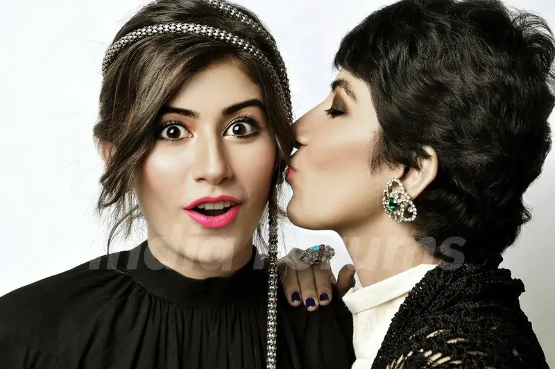 Syra Yousaf and Palwasha Yousaf