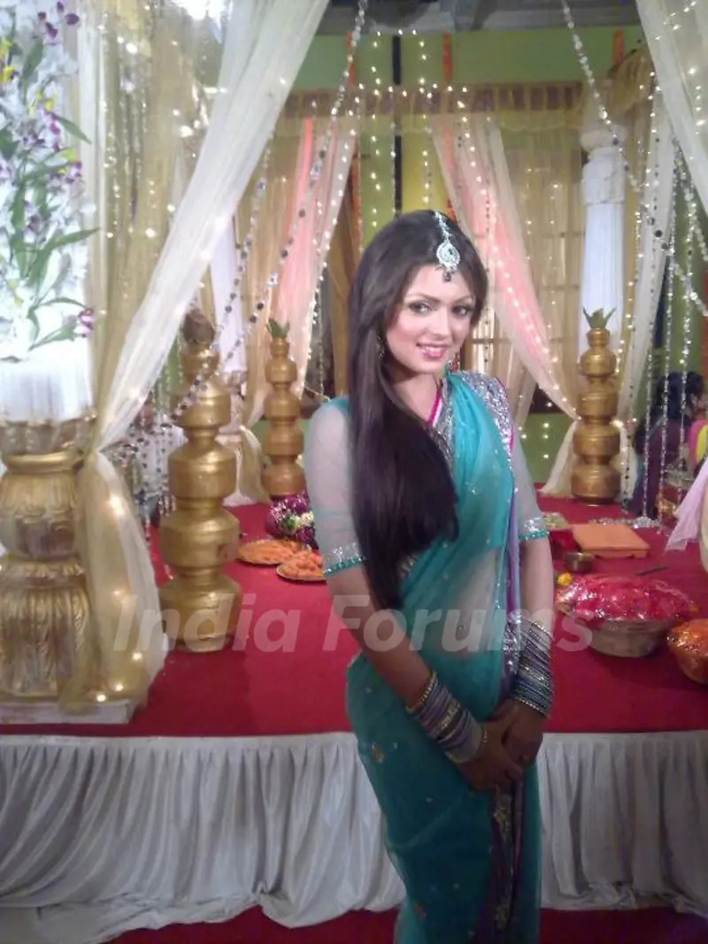 Drashti Dhami