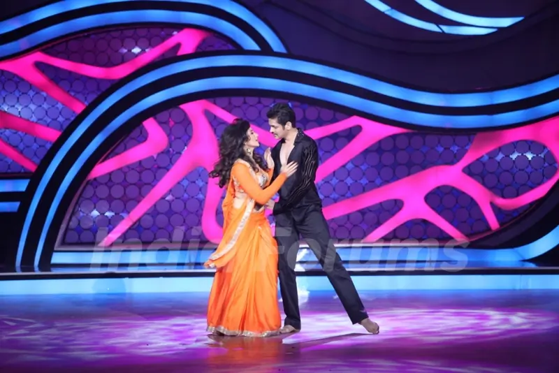 Suhasi Dhami and Jaysheel Dhami during their performance on Nach Baliye 5