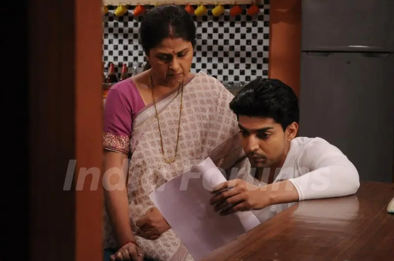 Gurmeet Choudhary and Dolly Minhas