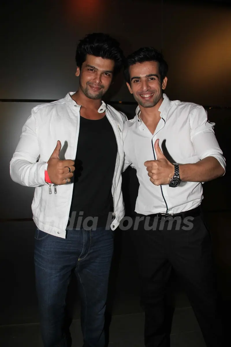 Kushal Tandon with Jay Bhanushali at Mahhi Vij's Birthday Celebration