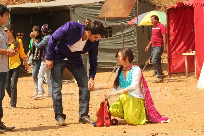Drashti Dhami and Vivian Dsena