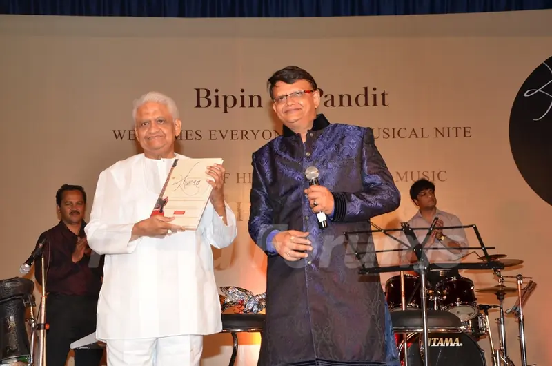 Launch of Book Khumaar by Bipin Pandit