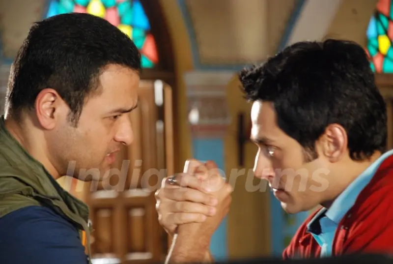 A still of Rohit Roy and Sumit Vats from Hitler Didi