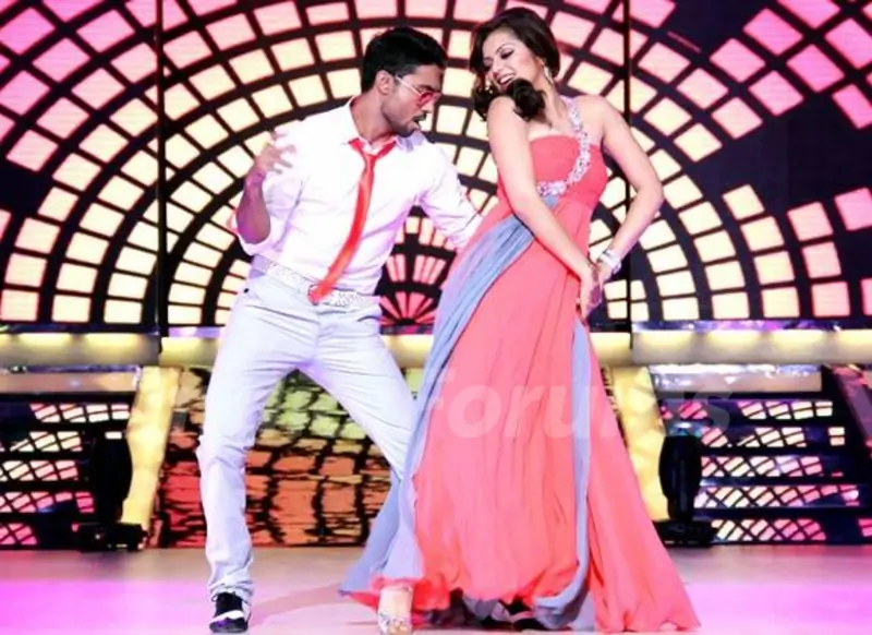 Drashti Dhami and Salman