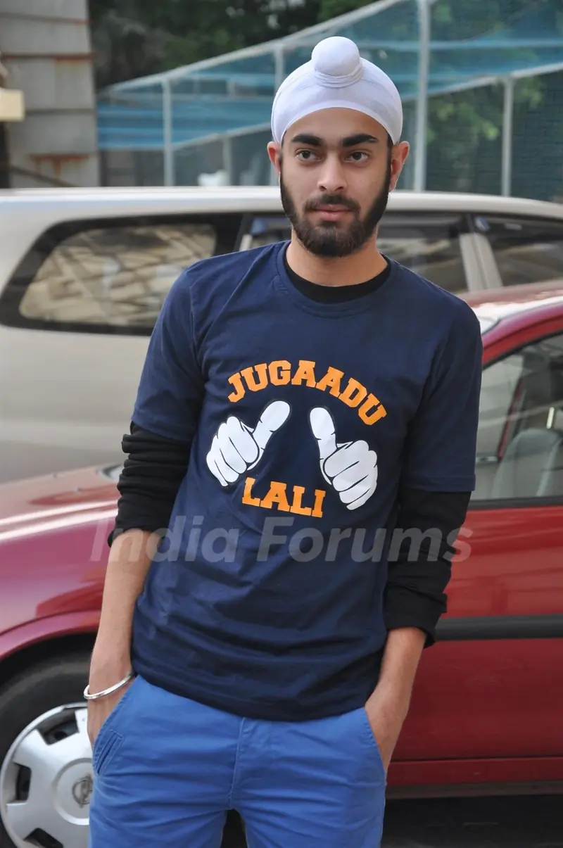 Farhan Akhtar Promotes Fukrey