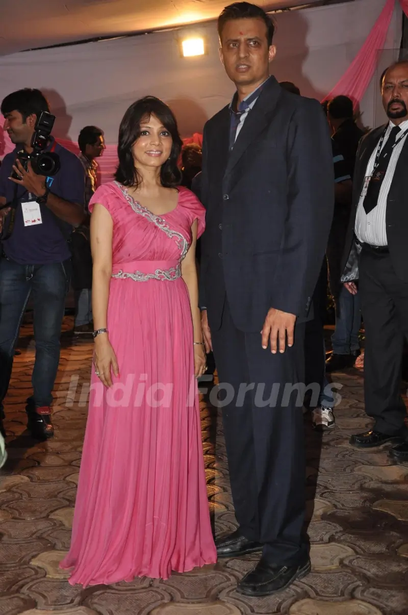 Amitabh Bachchan Inaugurate New Clinic of Dr.Jaishree Sharad