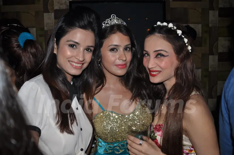 Birthday bash of Shobhit Rana