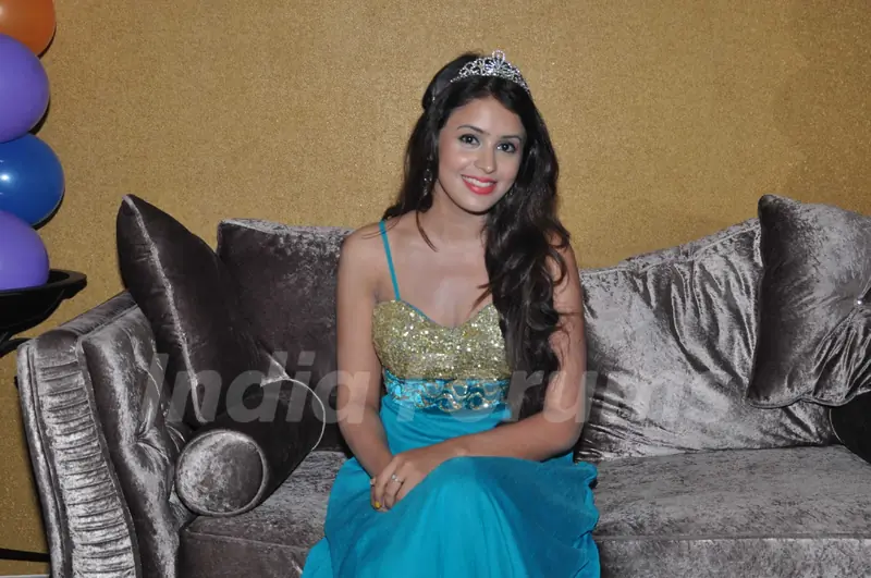 Birthday bash of Shobhit Rana