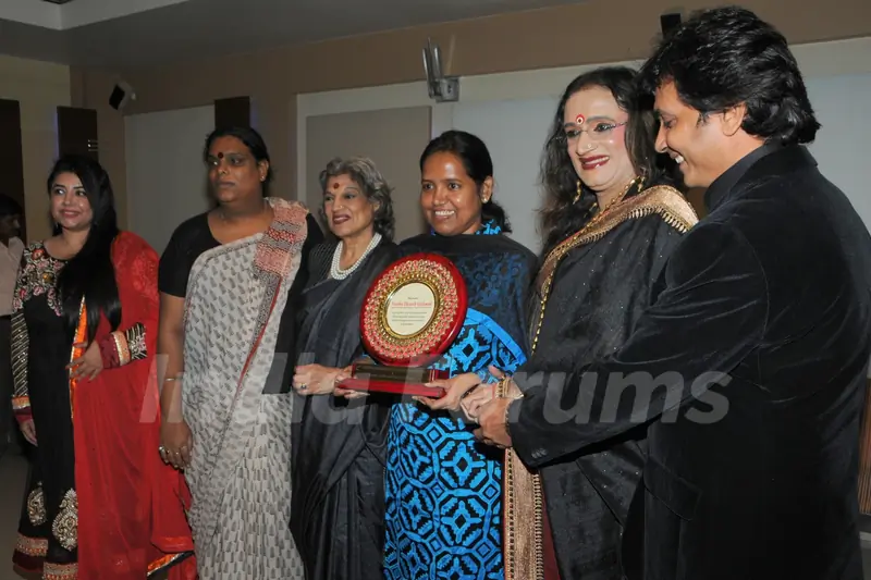 Jiya Jagiasi throws a bash in honor of Lakshmi Narayan Tripathi