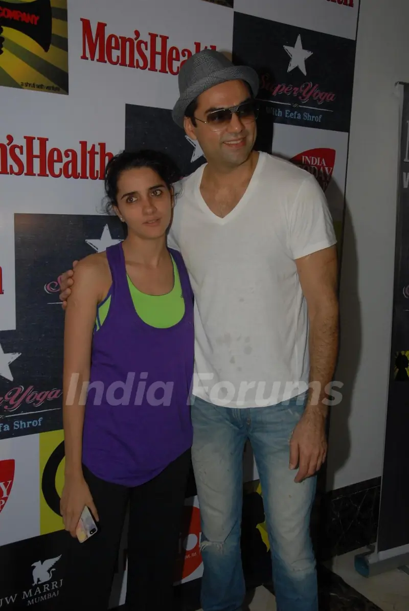 Shruti Seth with Abhay Deol at Gurudakshina event