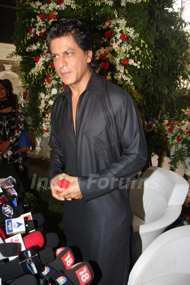 Shahrukh Khan celebrating Eid Al-Fitr