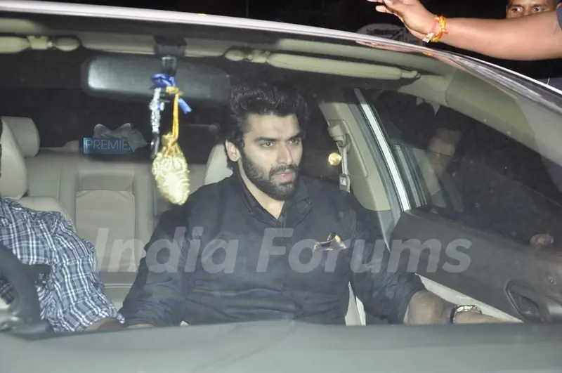 Nikitin Dheer arrives at Shahrukh Khan's Grand Eid Party