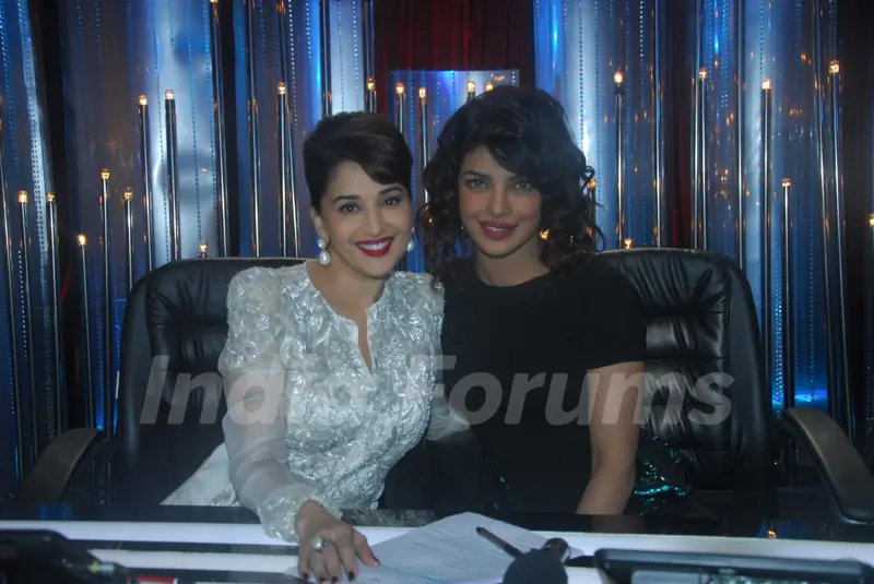 Madhuri Dixit and Priyanka Chopra on the sets of Jhalak Dikhhla Jaa
