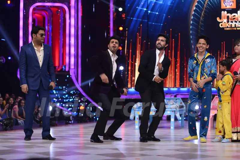 Manish Paul and Ram Charan perform together as others watch