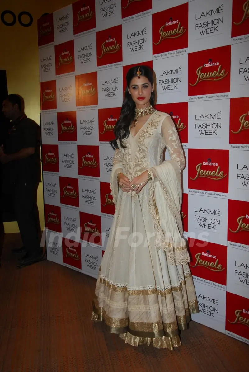 Nargis Fakhri in a Ritu Kumar creation at the LAKME FASHION WEEK 2013