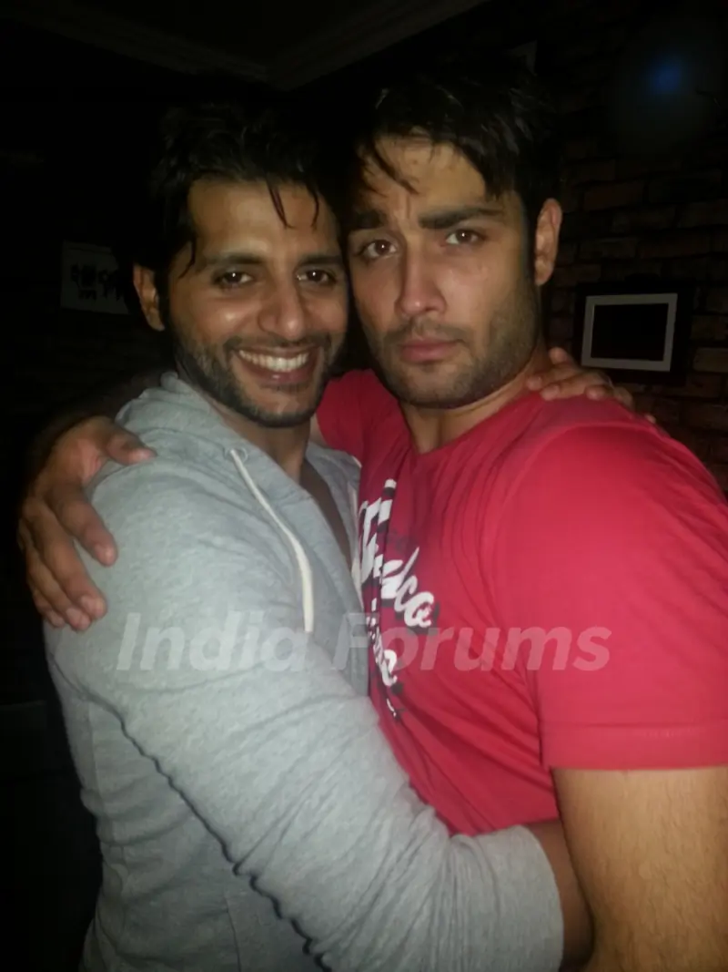 Karanvir Bohra and Vivian Dsena at Karanvir Bohra's Bday Bash