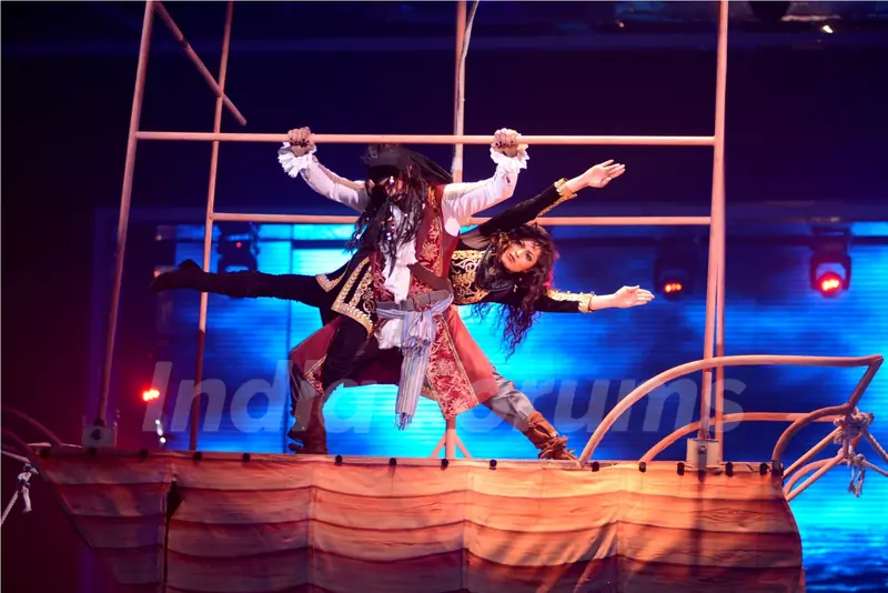 Salman and Drashti during a performance on Jhalak Dikhla Jaa