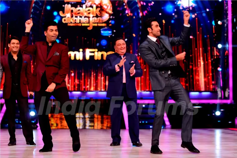 Ranbir Kapoor performs with Karan Johar on Jhalak Dikhla Jaa