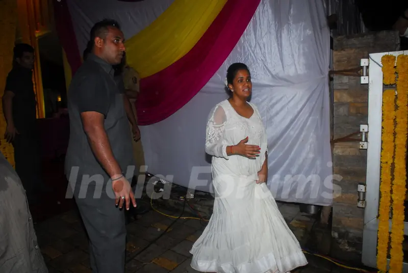 Arpita Khan during Ganpati Visarjan